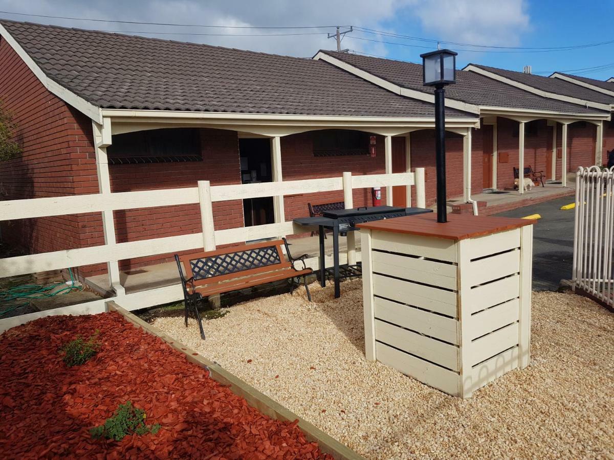Ararat Colonial Lodge Motel Exterior photo